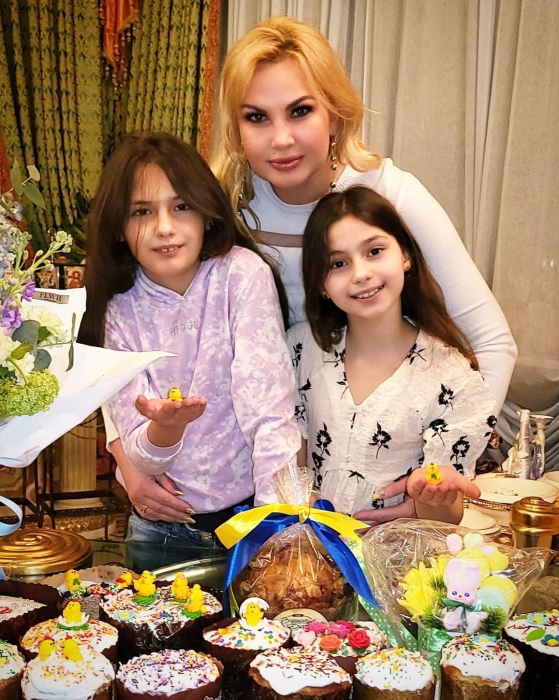 Камалия с дочками