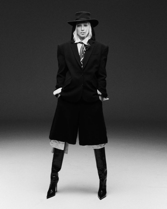 Галь Гадот блондинка, фото