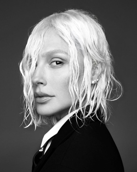 Галь Гадот больше не брюнетка, фото