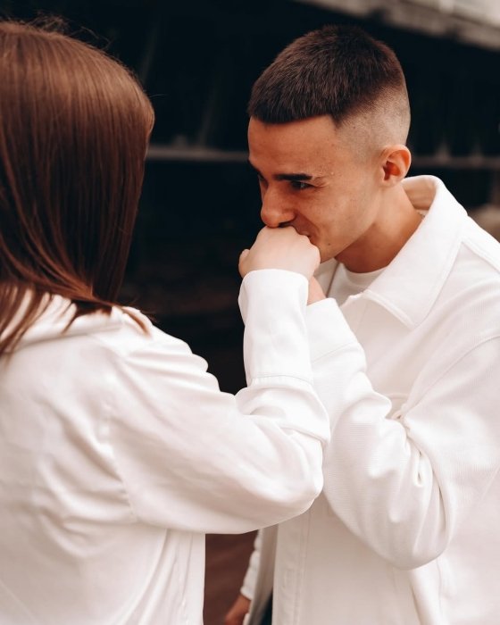 Андрій Самчук і його наречена Христина, фото