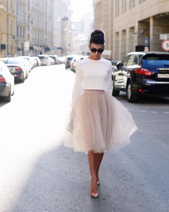 Фатиновая юбка в сентябре: с чем носить и какой цвет самый модный (ФОТО) - фото №11