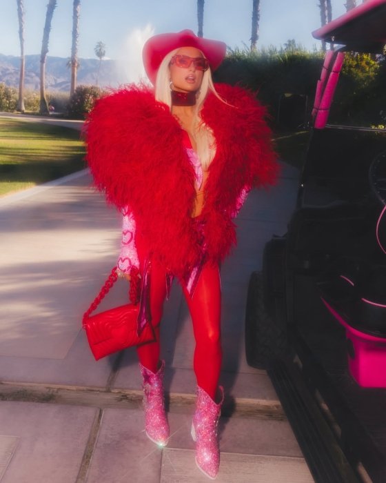 Стиль Пэрис Хилтон