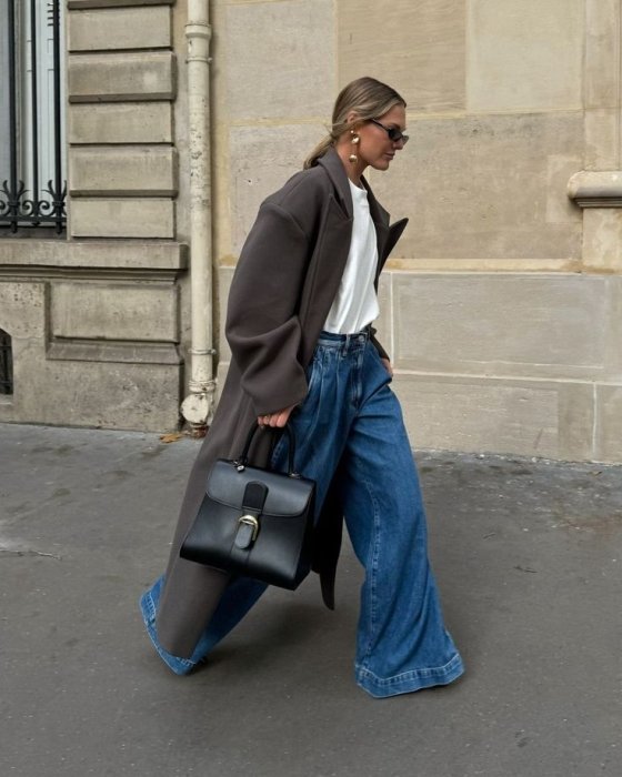 Модные джинсы сезона осень-зима 2025, фото