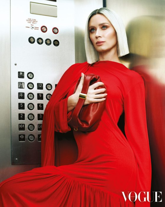 Емілі Блант знялася для Vogue Hong Kong - нові фото акторки