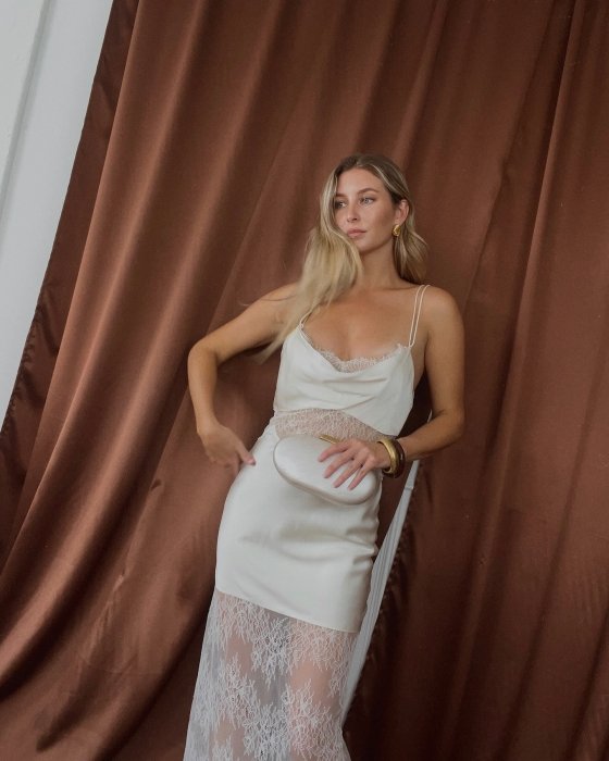 Платье с кружевом, фото