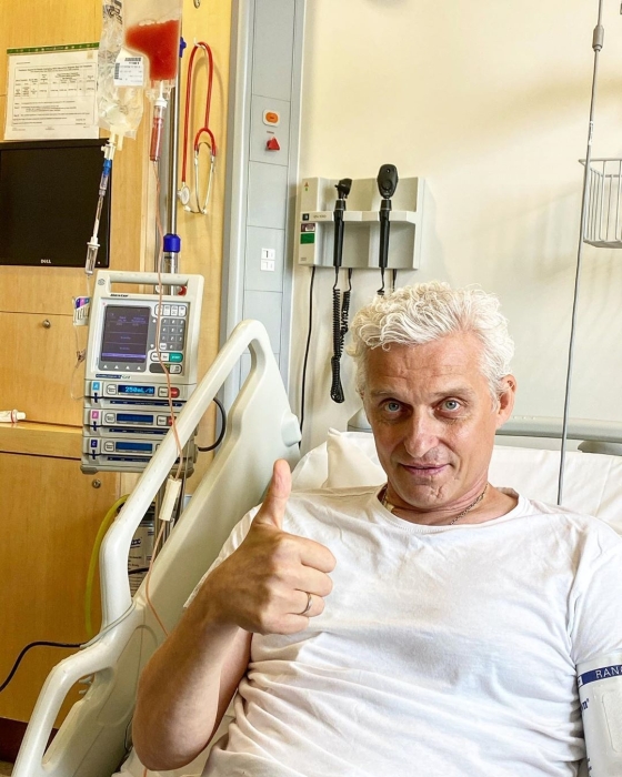 Олег Тиньков после пересадки костного могза