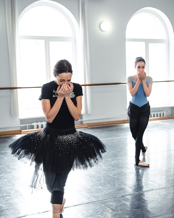 Балетный батл: Александр Стоянов и Катерина Кухар показали, как проходят их репетиции - фото №1