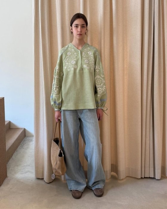 С чем носить вышиванку – модные идеи