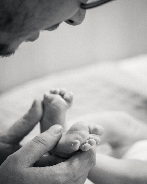 Ivan NAVI впервые стал отцом: первое фото долгожданного малыша - фото №1