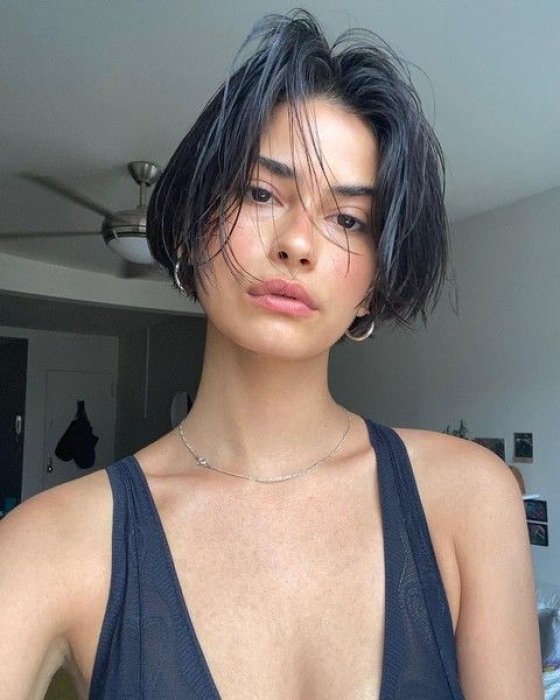 Модные стрижки 2026 - фото