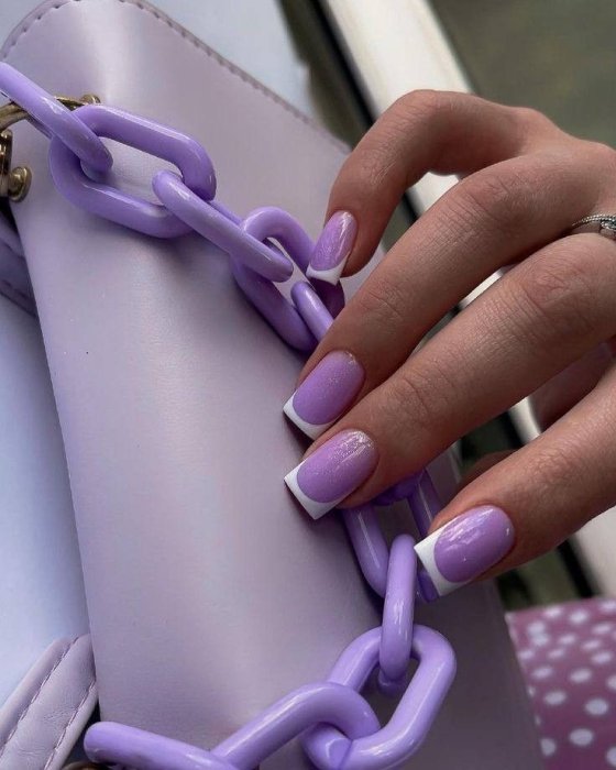 Стильный маникюр для учительницы на 1 сентября 2025 года