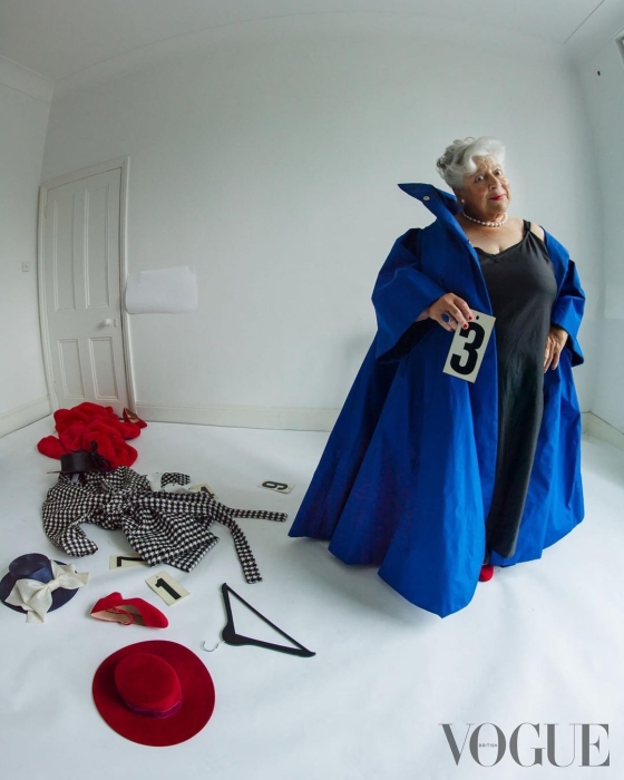 "Ненавиджу свої великі груди": 82-річна зірка "Гаррі Поттера" оголилася для Vogue (ФОТО) - фото №2