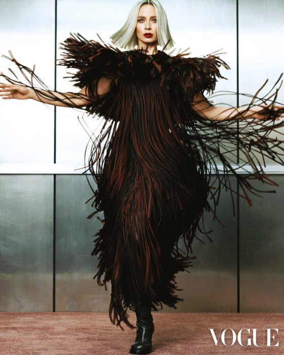 Емілі Блант знялася для Vogue Hong Kong - нові фото акторки