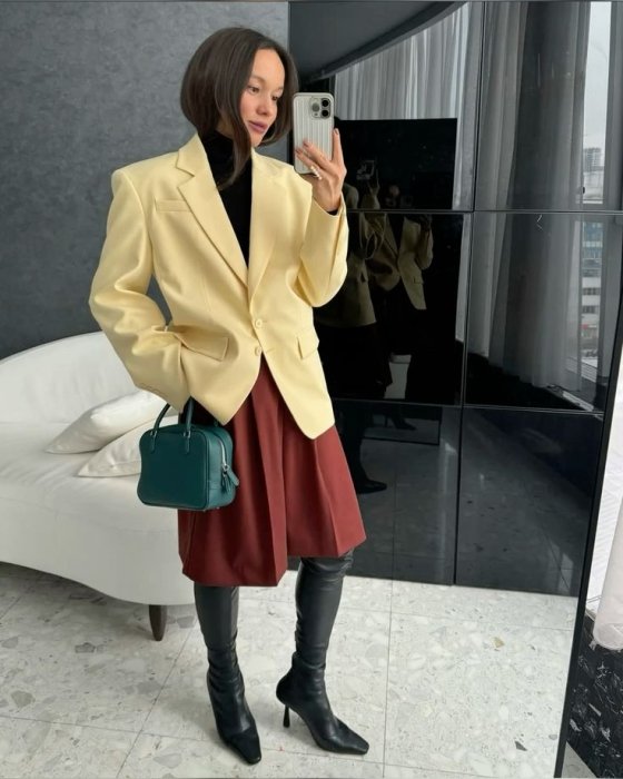 Как носить сливочный оттенок осенью 2025 года?