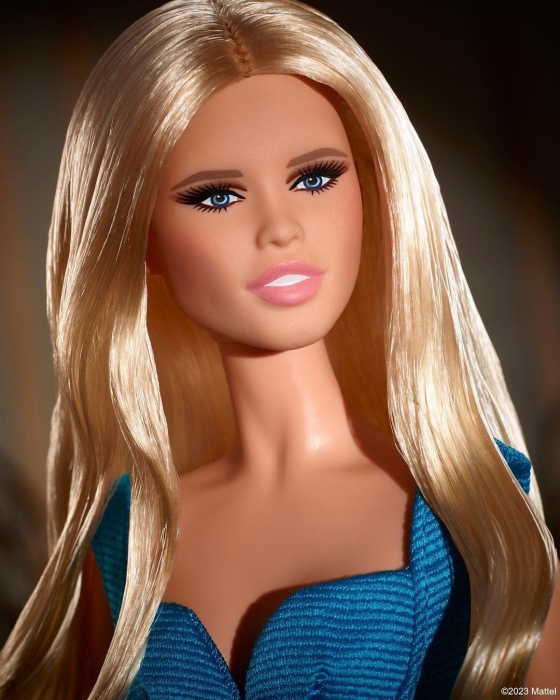 Клаудия Шиффер теперь Барби: Mattel выпустила лимитированную куклу - фото №4