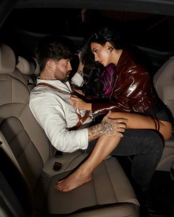 Анна Тринчер и Леон, фото