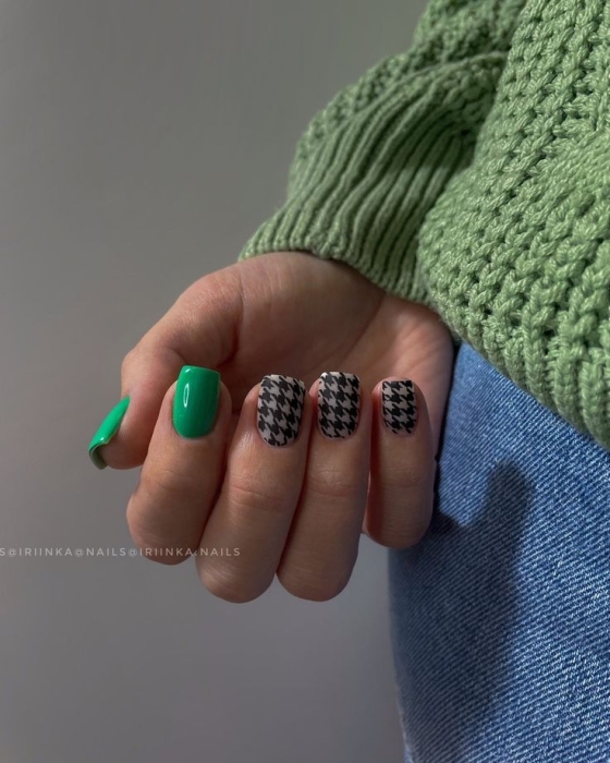 Маникюр в стиле Коко Шанель: изящные ногти для женщин любого возраста (ФОТО) - фото №16