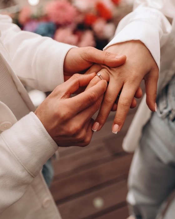 Андрій Самчук і його наречена Христина, фото