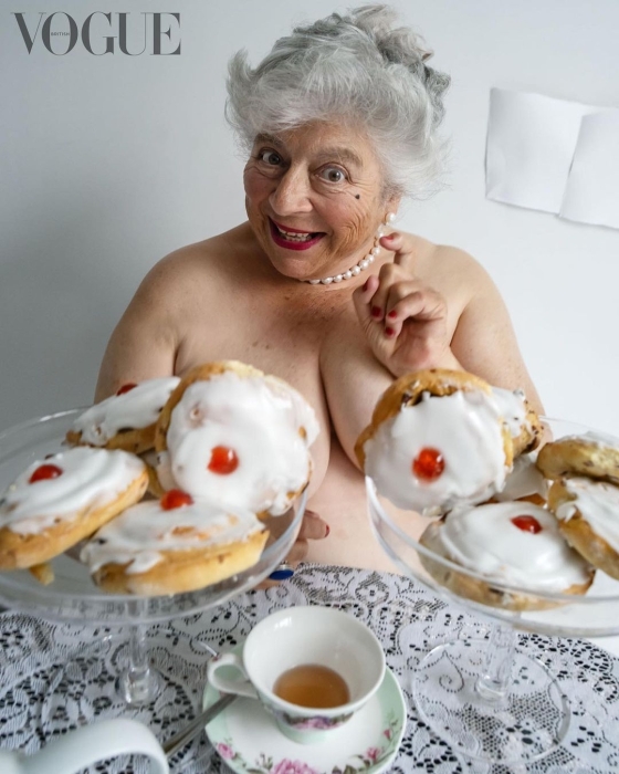 "Ненавиджу свої великі груди": 82-річна зірка "Гаррі Поттера" оголилася для Vogue (ФОТО) - фото №3