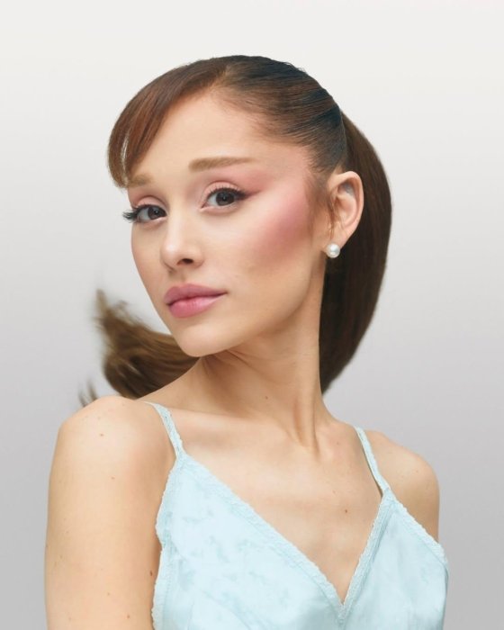 Розовый макияж, фото