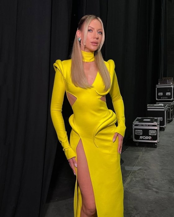 Модные образы Леси Никитюк, фото