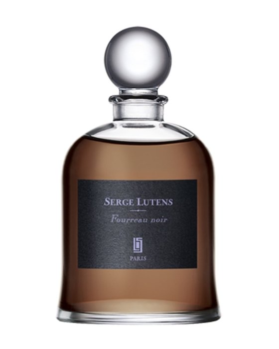 5 парфумів, перед якими не встоїть жоден чоловік