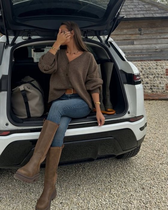 Джинси скінні в образах 2026, фото