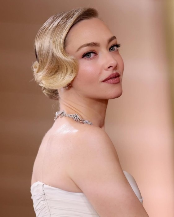 Аманда Сайфред, фото