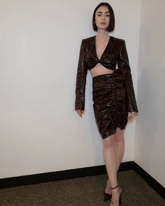 Стиль Лілі Коллінз, фото