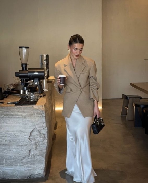 Приталенный пиджак, фото