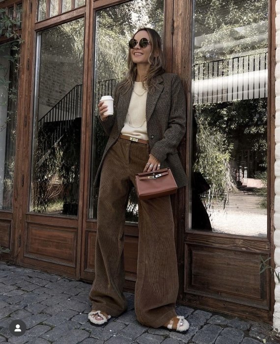 Модні жіночі штани осінь 2025, фото