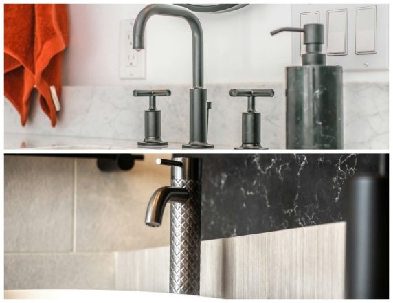 Современная ванная с белой сантехникой.