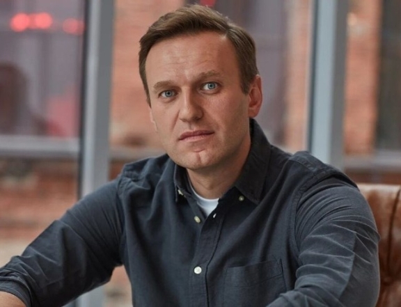 Алексей Навальный вышел из искусственной комы - фото №1