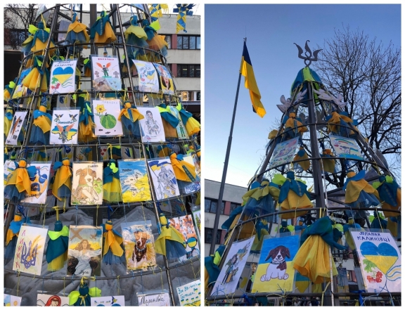 Вопреки войне. Как выглядят главные елки в украинских городах в 2022 году (ФОТО) - фото №16