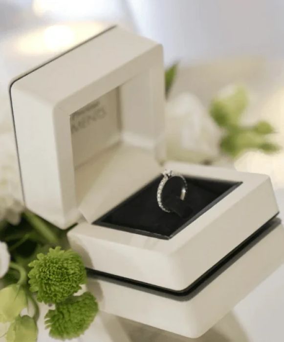 Тарас Цимбалюк освідчився Надін Головчук у фіналі шоу “Холостяк 14”