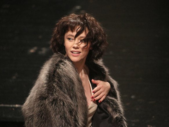 Ольга Гришина в театрі, фото