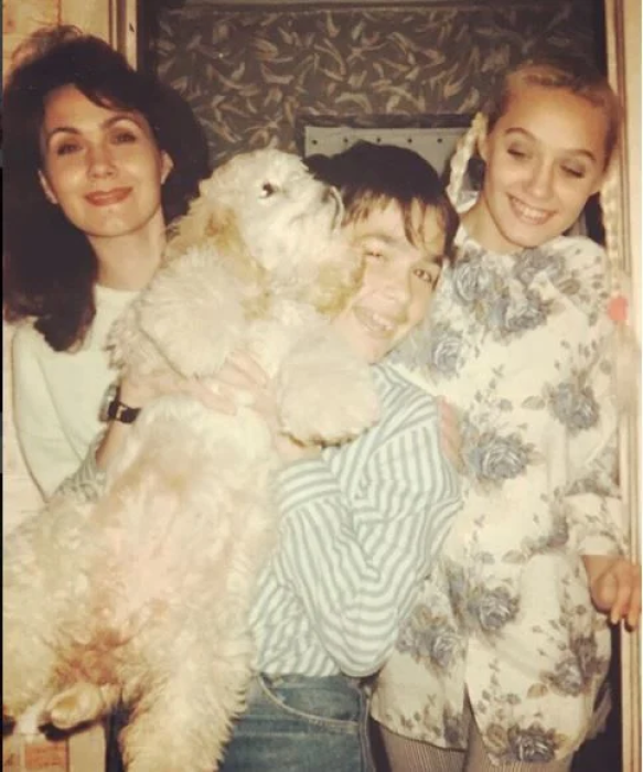 Євгенія Власова в дитиснтві, фото