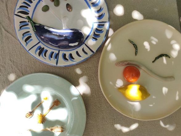 Вещь дня: Jacquemus и художница Дафна Леон выпустили коллекцию посуды (ФОТО) - фото №2