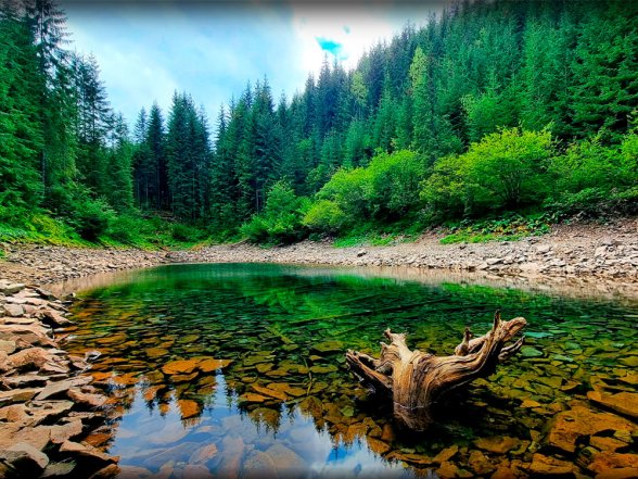 Подборка невероятных локаций для путешествия