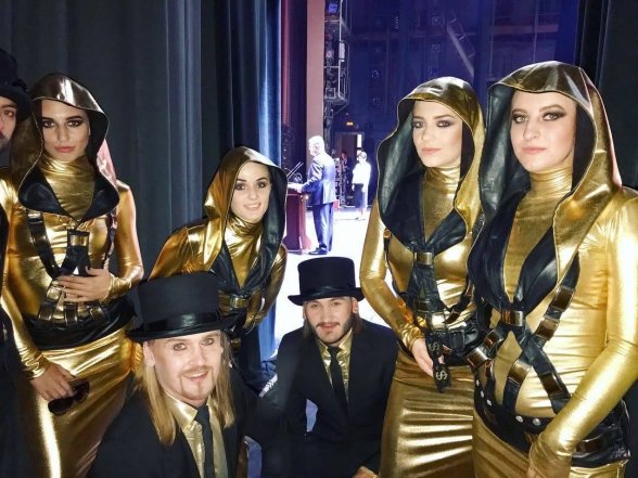 Наталья Сахневич в составе балета, фото