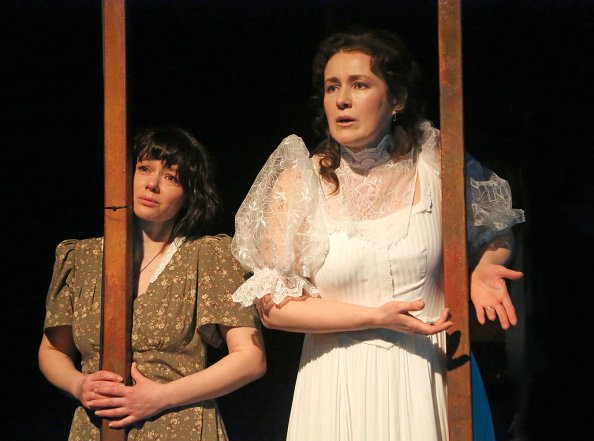 Ольга Гришина в театрі, фото