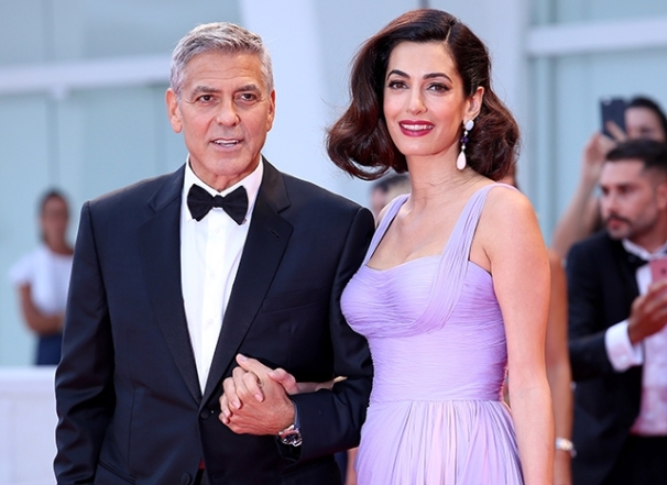 Джордж и Амаль Клуни пожертвовали 100 000 пострадавшим от ужасного взрыва в Бейруте  - фото №1