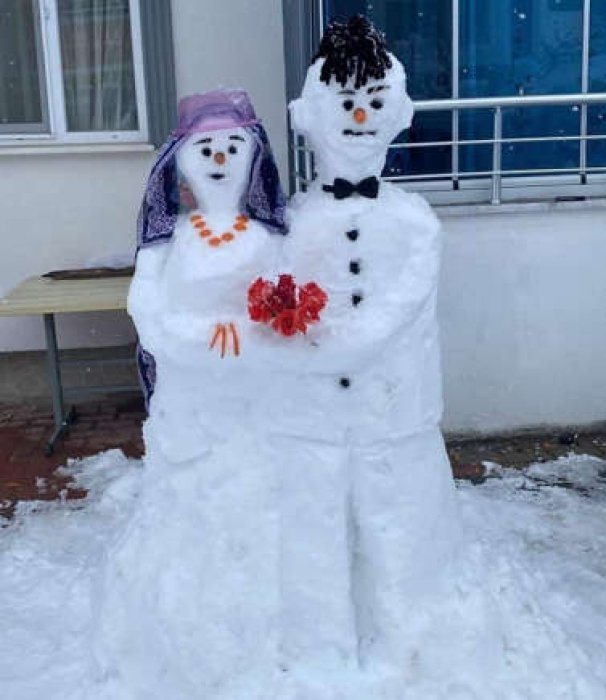 Наиболее смешные кадры зимней непогоды