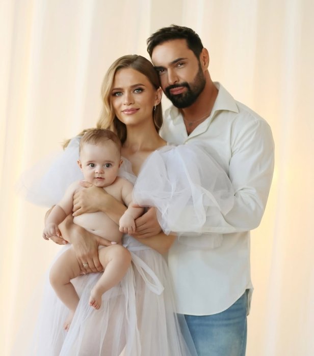 Виталий Козловский и его супруга Юлия Бакуменко, фото