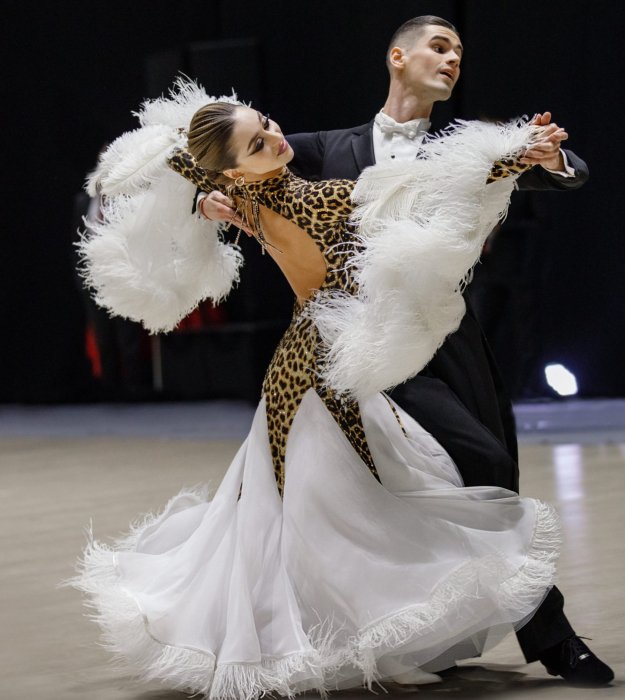 Які види танців спалюють калорії