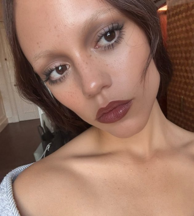 макияж Дженны Ортеги, фото