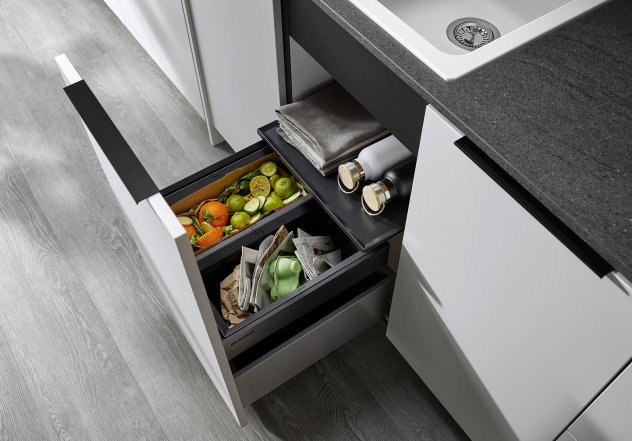 Внутрішнє наповнення кухонних шаф і шухляд, фото