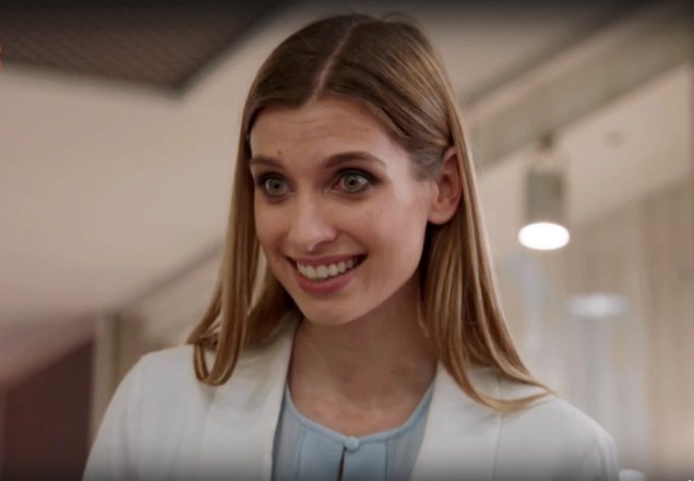 Серіал Козирне місце Поліна Фролова, фото