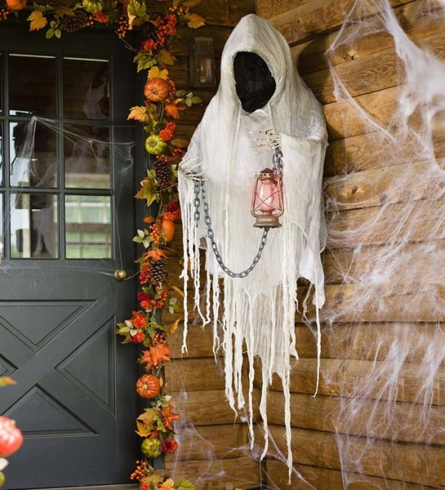 Найстрашніші двері та вікна: прикрашаємо оселю до Хелловіну 2023 (ФОТО) - фото №13