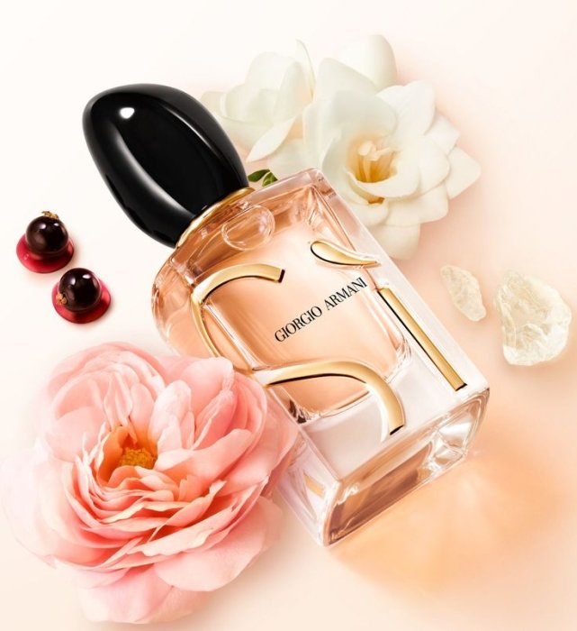 Какие духи подарить женщине Козерогу осенью